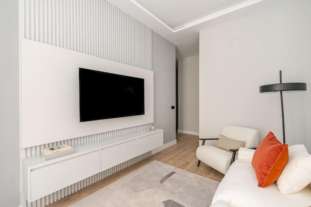 Centro XIII Calle De La Paz 2Br 2Bh Мадрид Екстериор снимка